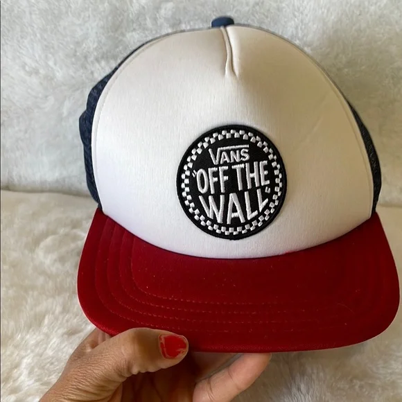 Vans Off The Wall Trucker Hat - Picture 2 of 8